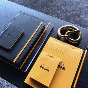 Picture 4 of Schrijfblok Rhodia A4 lijn 80 vel 80gr oranje
