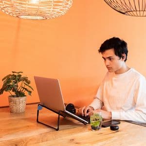 Picture 6 of Laptopstandaard R-Go Travel Zwart