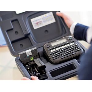 Picture 2 of Labelprinter Brother P-touch TZe PT-D210 desktop qwerty 12mm zwart in koffer