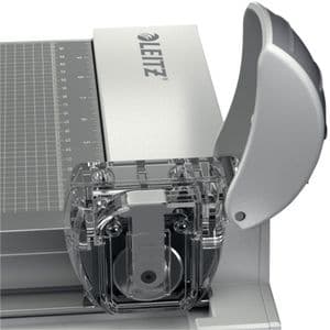 Picture 4 of Rechtsnijdend mes voor rolsnijmachine Leitz Precision Office A4+ en A3 2 stuks