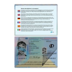 Picture 2 of Beschermfolie PassProtect voor paspoort