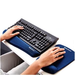 Picture 3 of Polssteun Fellowes Plush Touch blauw
