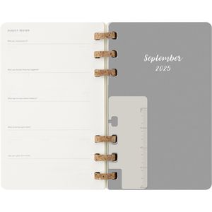 Picture 9 of Agenda 2025/2026 Moleskine 12M Academic Weekly 7dagen/1pagina Myrtle large sc black