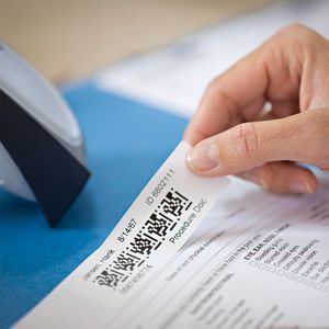 Picture 9 of Etiket Dymo LabelWriter adressering 28x89mm 24 rollen á 130 stuks wit