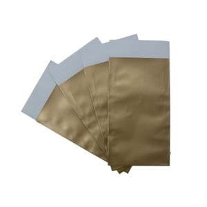Picture 1 of Cadeauzakjes gebleekt kraft 7cm x 13cm goud onbedrukt 70gr / m2