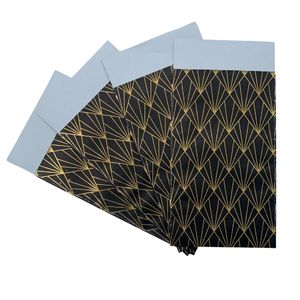 Picture 2 of Cadeauzakjes gemetaliseerd papier 7cm x 13cm zwart/goud streep 74gr / m2