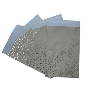 Picture 2 of Cadeauzakjes gemetaliseerd papier 12cm x 19cm creme goud strepen 74gr / m2