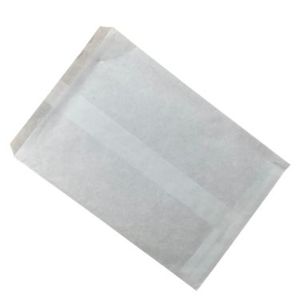 Picture 2 of Cadeauzakjes gebleekt kraft 26cm x 33cm wit onbedrukt 50gr / m2