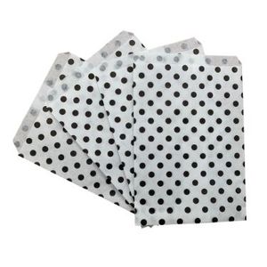 Picture 1 of Cadeauzakjes gebleekt kraft 13.5cm x 18cm wit zwarte stip 40gr / m2